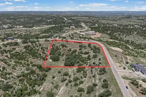 151 Falling Oak Dr, Blanco, TX 78606 photo 7