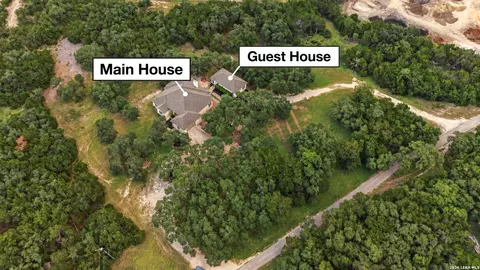 26807 Interstate 10 W #3, Boerne, TX 78006