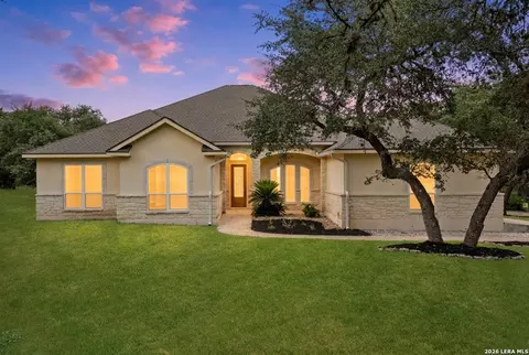 26807 Interstate 10 W #3, Boerne, TX 78006