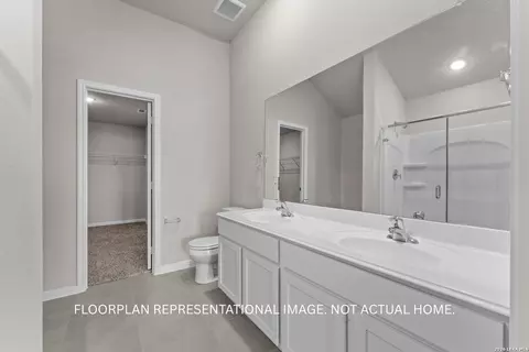 Bath - 4835 Maiz Vly, San Antonio, TX 78222 photo 1 of 1