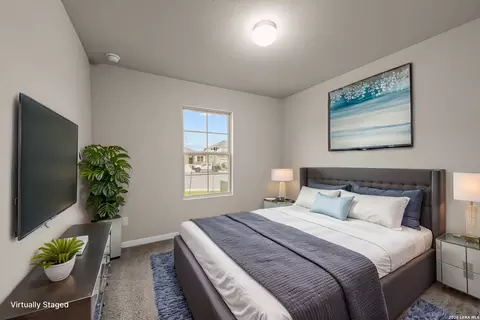 Bedroom - 13523 Playa Ave, San Antonio, TX 78222 photo 2 of 3