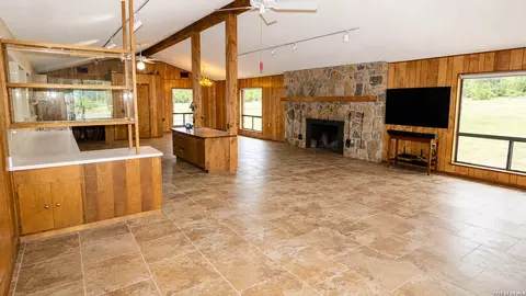 Living - 2307 Cr 359, Utopia, TX 78884 photo 2 of 3