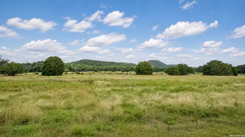 Other - 2307 Cr 359, Utopia, TX 78884 photo 1 of 6