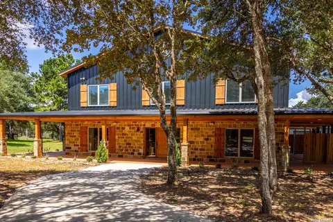 1080 Frelsburg Rd, Alleyton, TX 78935