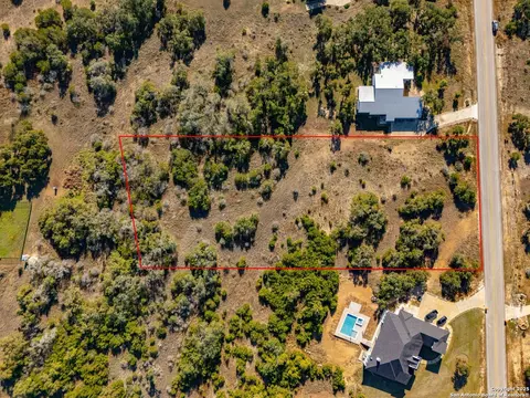 2136 Senora Rdg, Canyon Lake, TX 78133