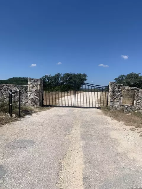 0 0, Hondo, TX 78861