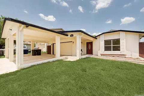 635 Cypresscliff Dr, San Antonio, TX 78245