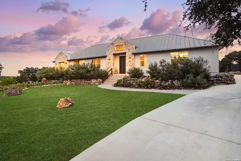 103 Cascada Pt, Spring Branch, TX 78070
