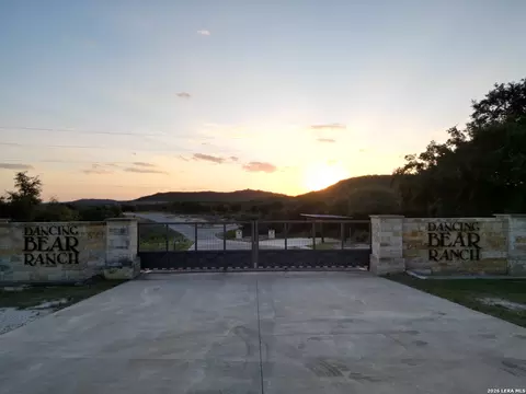 lot9 Pr 1708, Mico, TX 78056