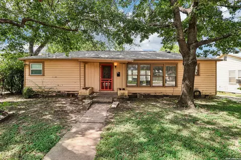 570 Marquette Dr, San Antonio, TX 78228