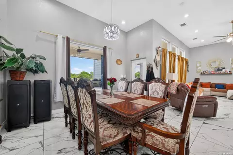 Dining - 14315 Quesenberry Rd, Von Ormy, TX 78073 photo 2 of 3