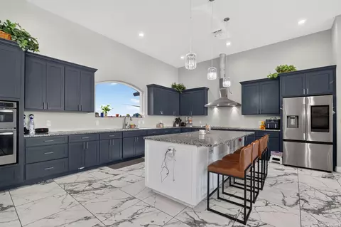 Kitchen - 14315 Quesenberry Rd, Von Ormy, TX 78073 photo 1 of 3