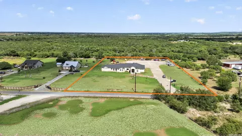 View/Area - 14315 Quesenberry Rd, Von Ormy, TX 78073 photo 2 of 7
