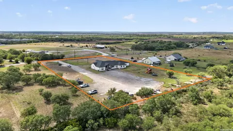 View/Area - 14315 Quesenberry Rd, Von Ormy, TX 78073 photo 6 of 7