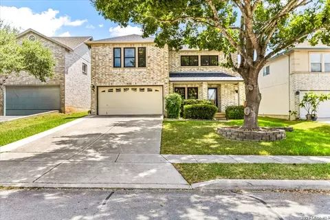 8502 Park Olympia, Universal City, TX 78148