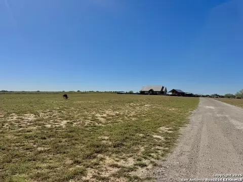 Other - 16489 Fm 472, Devine, TX 78016 photo 9 of 10