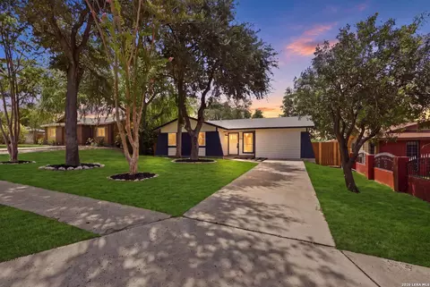 5306 La Cresenta, San Antonio, TX 78228