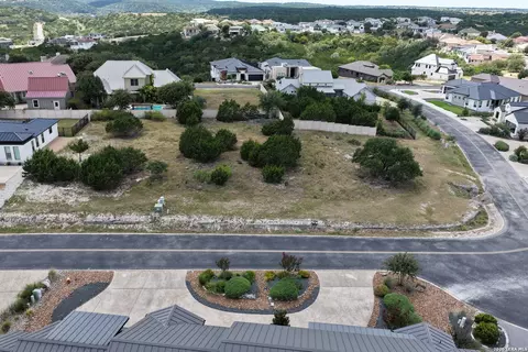 533 Hannah Ln, Boerne, TX 78006