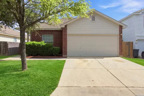 8715 Laguna Rio, San Antonio, TX 78251