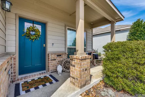 160 Bass Ln, New Braunfels, TX 78130