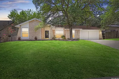 13023 Larkyorke St, San Antonio, TX 78233