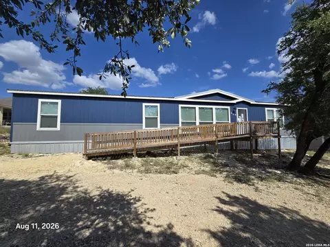 309 Buck Run Pass, Canyon Lake, TX 78133