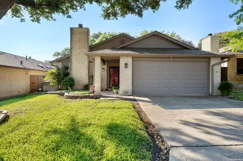 4323 Putting Grn, San Antonio, TX 78217