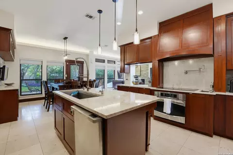 503 Roble Vis, San Antonio, TX 78258