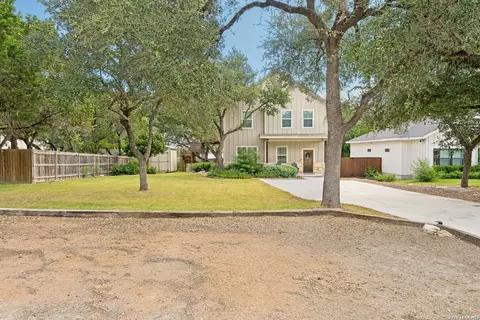 2619 Candlelight Dr, Canyon Lake, TX 78133