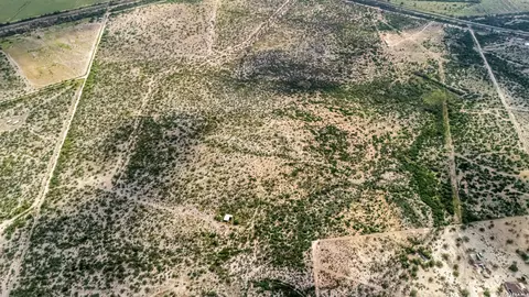 View/Area - 1051 Whitney Rd, Eagle Pass, TX 78852 photo 5 of 12