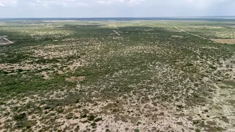 View/Area - 1051 Whitney Rd, Eagle Pass, TX 78852 photo 1 of 12