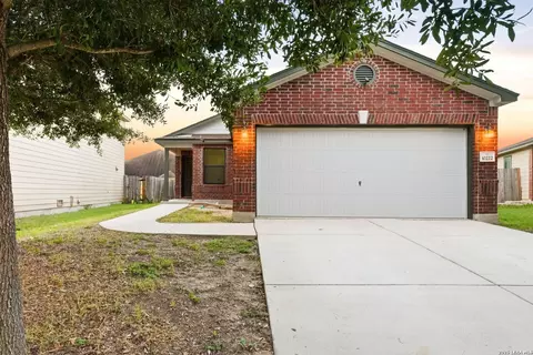 10222 Fossil Vly, San Antonio, TX 78245