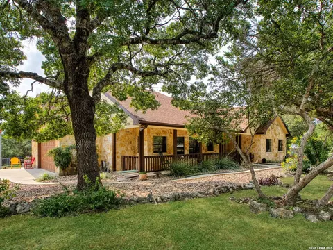 103 Roaring Creek Dr, Boerne, TX 78006