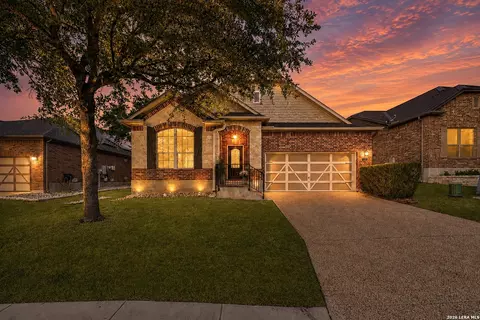 11906 Amsterdam, San Antonio, TX 78230