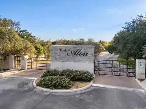 11906 Amsterdam, San Antonio, TX 78230