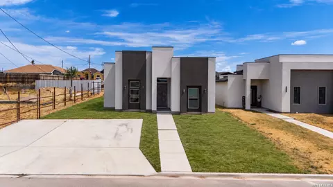 Exterior - 1022 Colon Ln, Eagle Pass, TX 78852 photo 2 of 2
