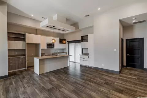 Other - 1022 Colon Ln, Eagle Pass, TX 78852 photo 2 of 10