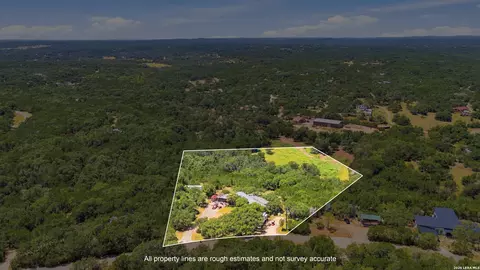 601 Lonesome Trl, Driftwood, TX 78619