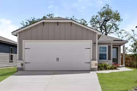 11503 Woodpecker Dr, San Antonio, TX 78223