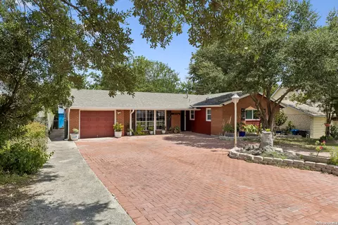 3203 Shady Spgs, San Antonio, TX 78230