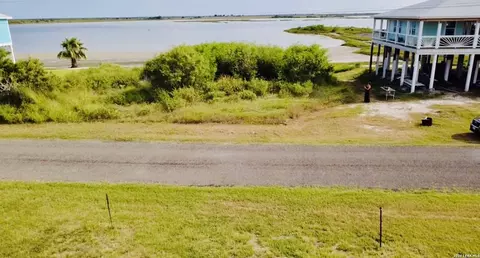 459 Egery Island Rd, Taft, TX 78390