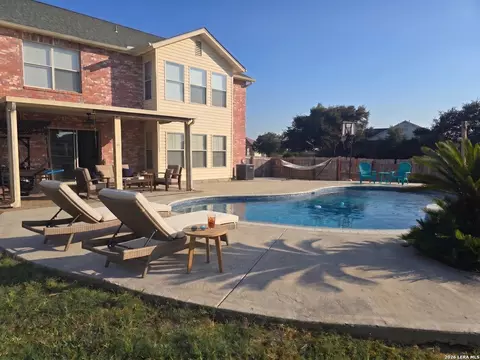 7503 Legend Point Dr, San Antonio, TX 78244