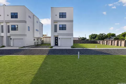 1735 W Gramercy Pl #201, San Antonio, TX 78201