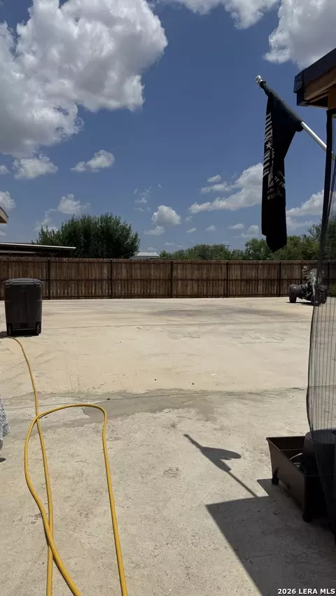 Other - 116 View Dr, Eagle Pass, TX 78852 photo 4 of 12
