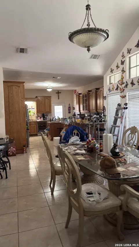 Entry Way - 116 View Dr, Eagle Pass, TX 78852 photo 1 of 2