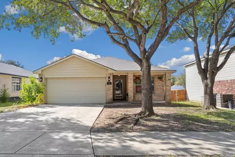 3953 Brook Hollow Dr, Schertz, TX 78154