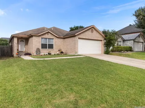 8746 Park Olympia, Universal City, TX 78148