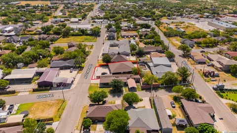 View/Area - 1016 Ritchie Rd, Eagle Pass, TX 78852 photo 6 of 6