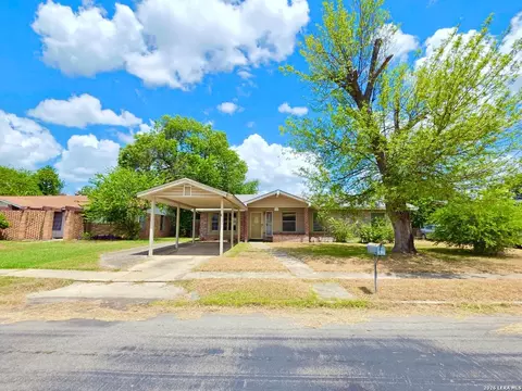 7203 Westshire Dr, San Antonio, TX 78227