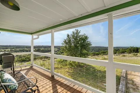 365 Billy Sisson Dr, Johnson City, TX 78636 photo 10